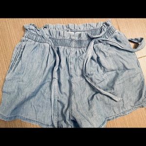 Hollister Paperbag High Waist Pocket  Denim Shorts